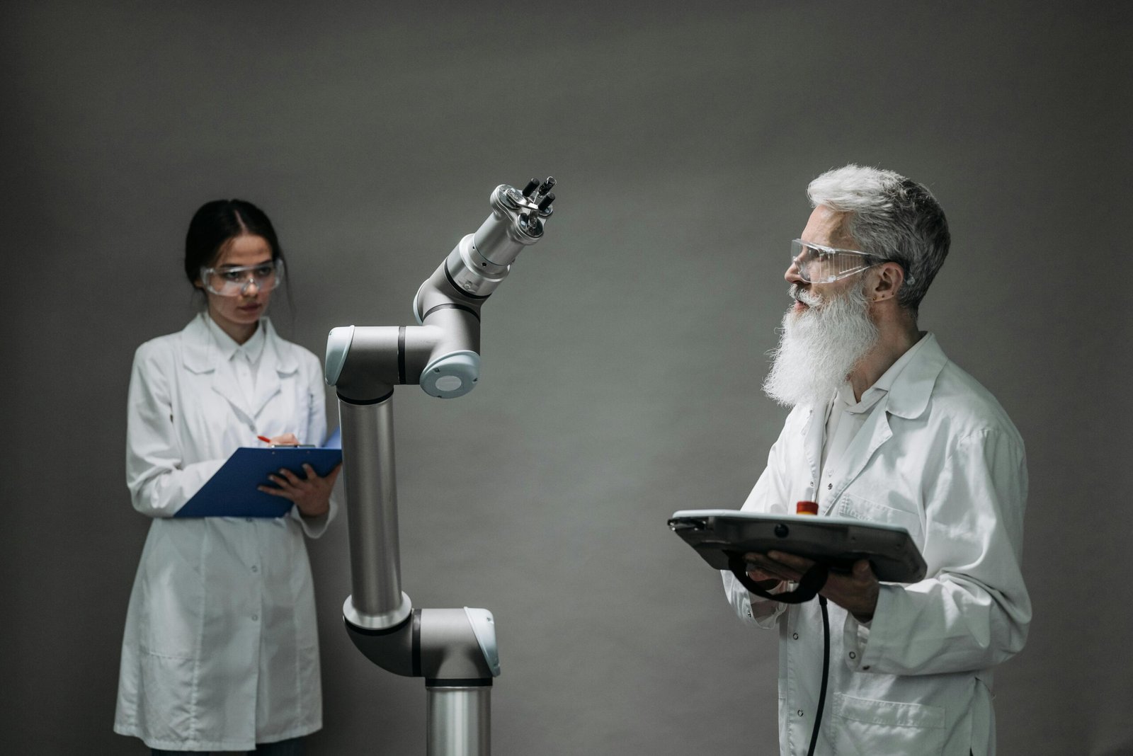 Why AI Research Tools Are Becoming Essential for Students and Professionals
