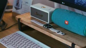 Top Benefits of Using AI Tools for Remote Work in 2026